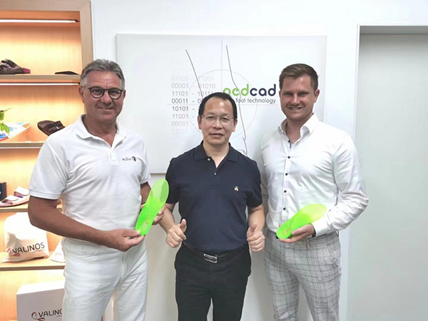 iSUN3D 海外之旅及全球化布局